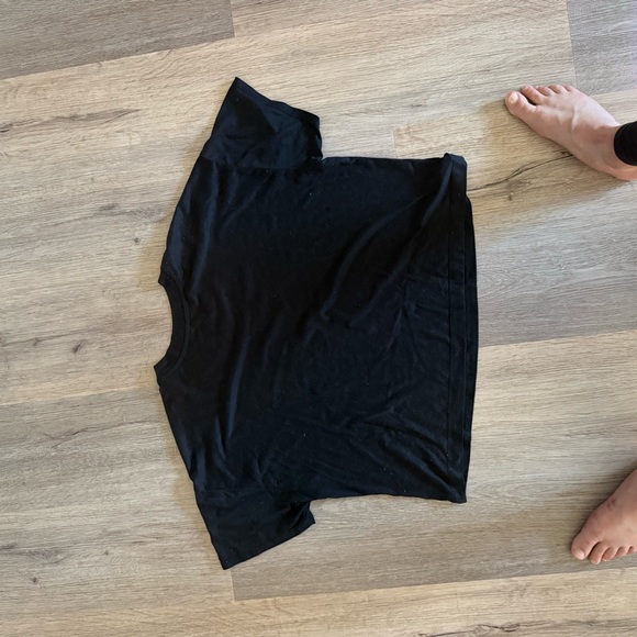 Vuori Energy Tee - Black - Size S - Picture 3 of 3